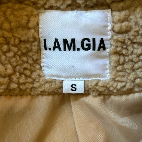 I.AM.GIA Pixie Teddy Caramel Sherpa Oversized Jacket - Fits up to Large - Picture 13 of 15